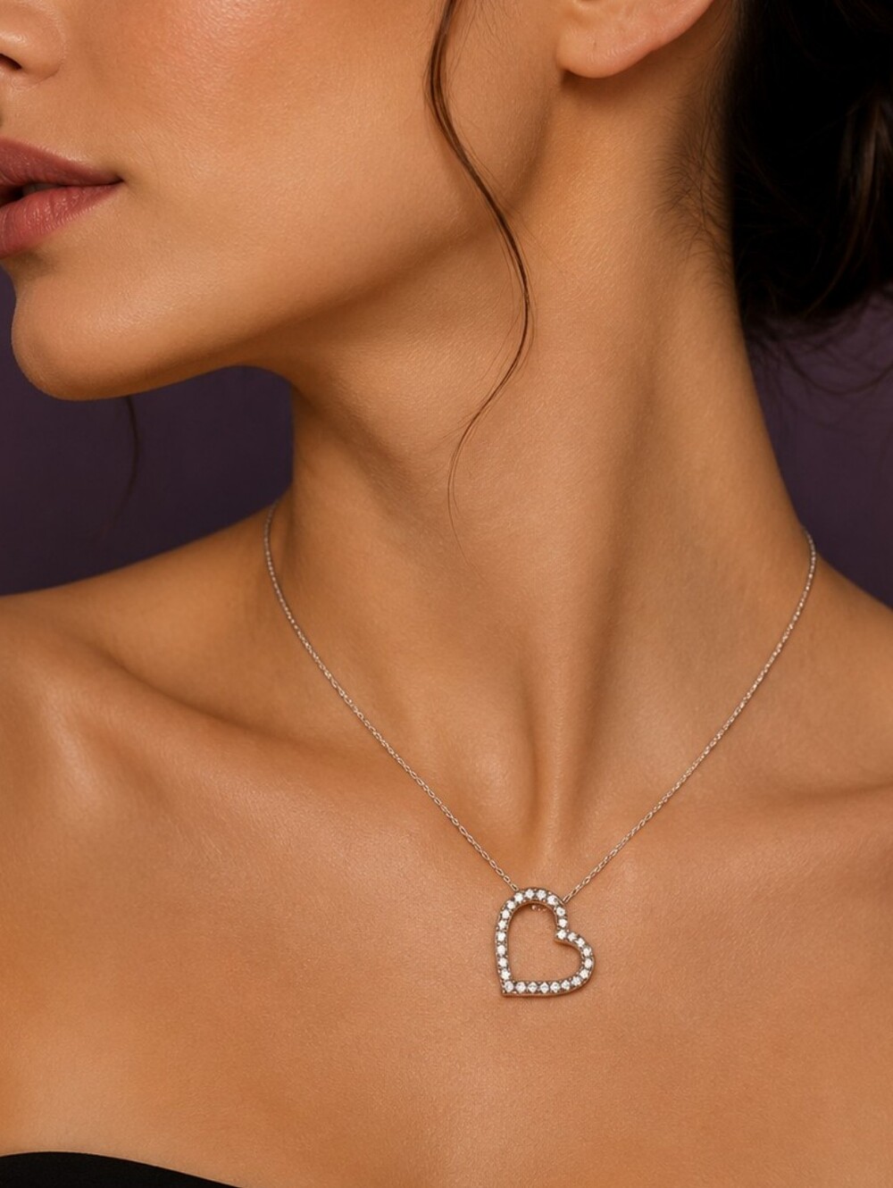 Silvertone Rhinestone Heart Coquette Pendant Chain Necklace - Picture 1 of 6
